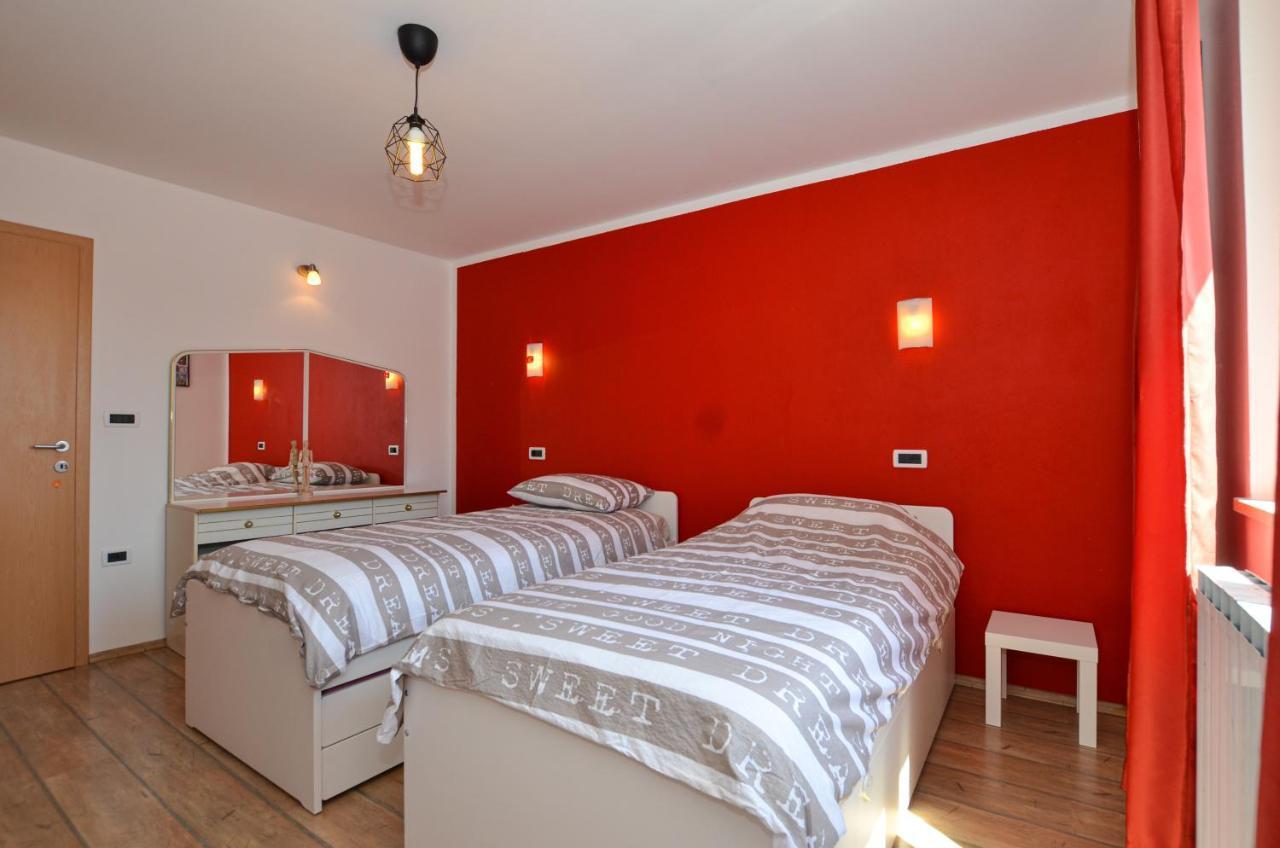 Noemi & Ana Apartment Rovinj Eksteriør bilde